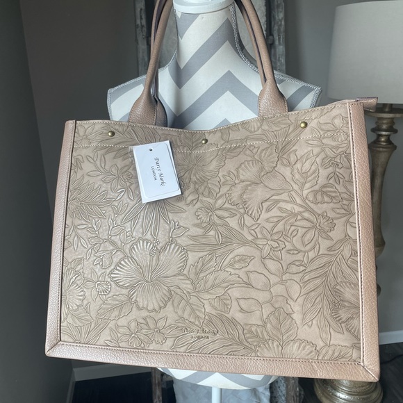 DARCY MARKS LONDON TAN LARGE TOTE - Picture 15 of 16